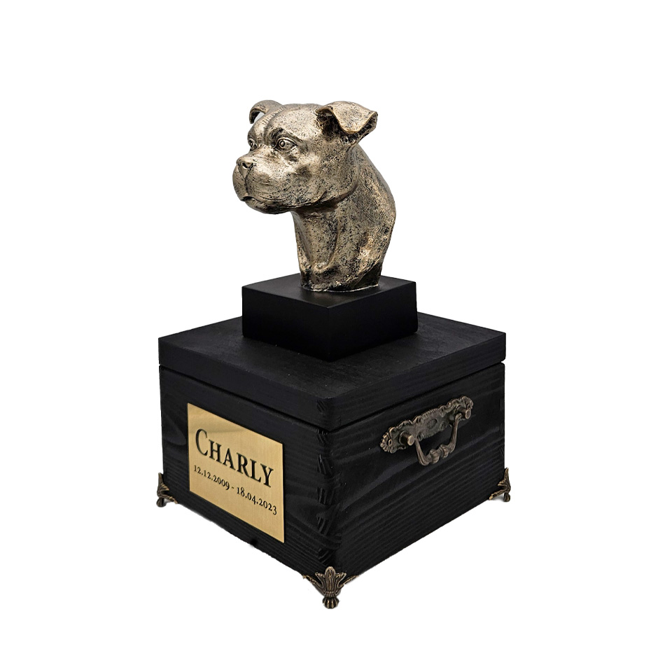 Hund Holz Urne Staffordshire Bull Terrier mit Statue und Gravur 15